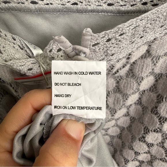 NWT Solitaire Gray Embroidered Boho Top Square Neckline 3/4 Tie Sleeves Size XL - Picture 12 of 12
